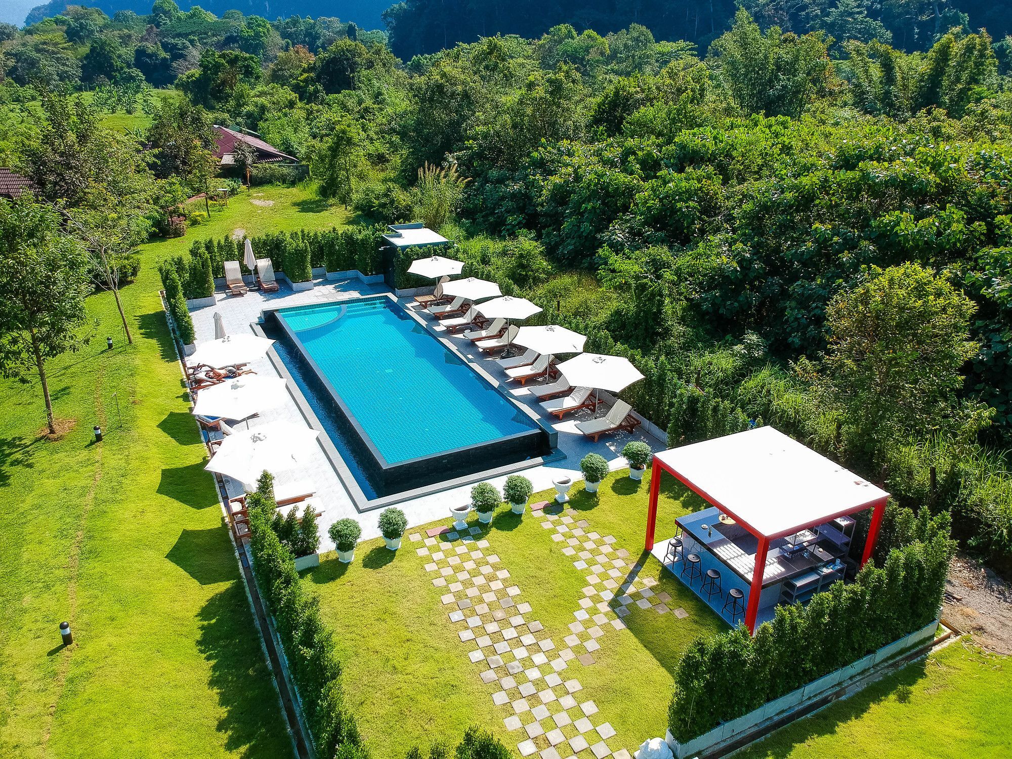 Montania Lifestyle Hotel Пханом Экстерьер фото