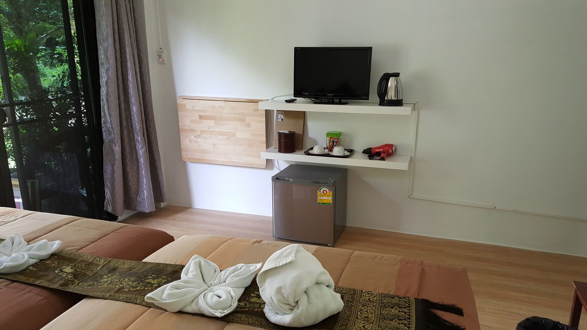 Montania Lifestyle Hotel Пханом Экстерьер фото